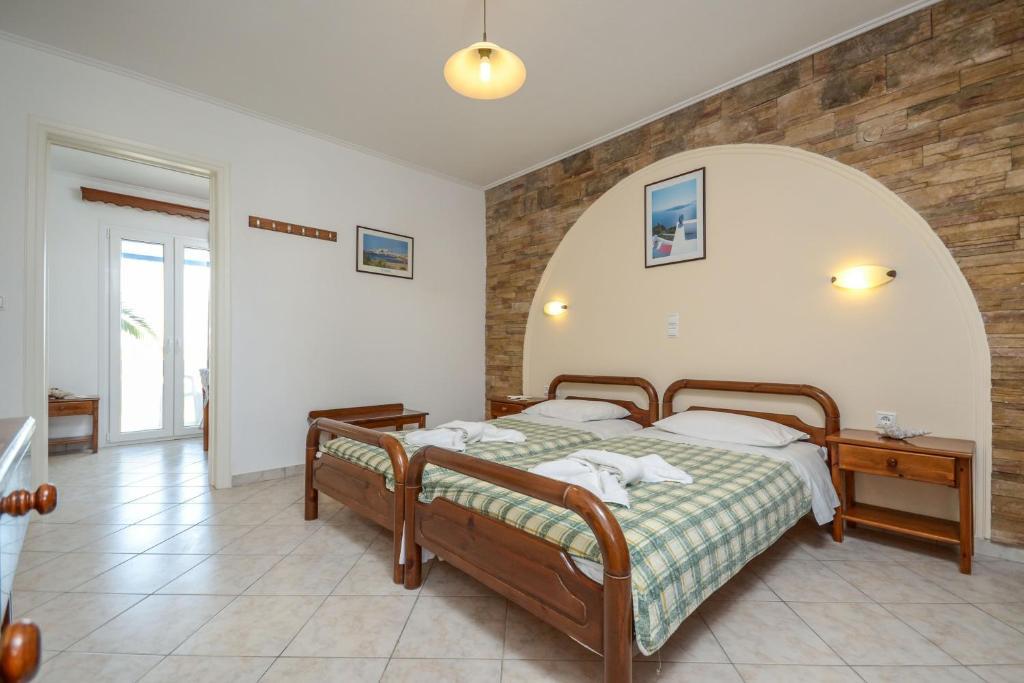 Polemis Studios & Apartments Agia Anna  الغرفة الصورة