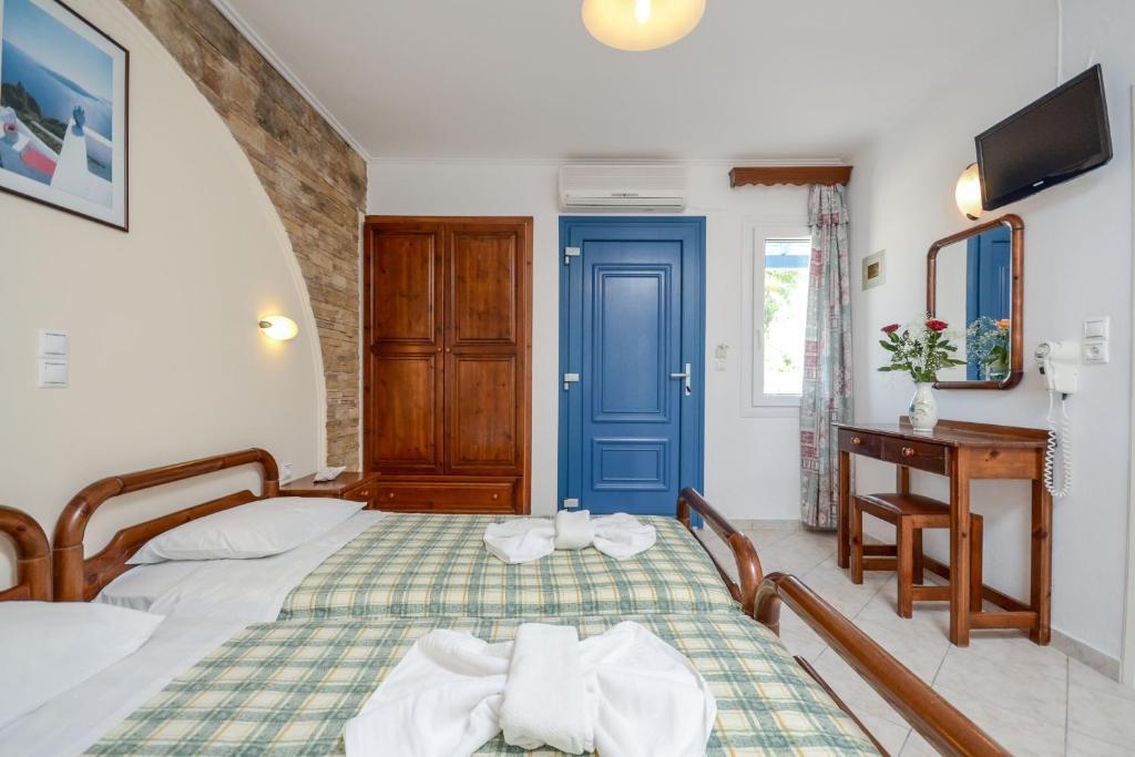 Polemis Studios & Apartments Agia Anna  الغرفة الصورة