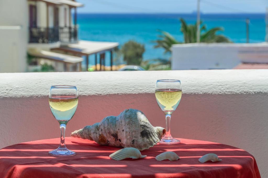 Polemis Studios & Apartments Agia Anna  الغرفة الصورة